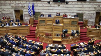 ΣΥΡΙΖΑ – ΠΑΣΟΚ: διαγωνισμός καταστροφολογίας με το βλέμμα στις… ευρωεκλογές