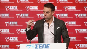 Νέα γκάφα Κασσελάκη: μπέρδεψε τον Ηράκλειτο με τον Ηρόδοτο