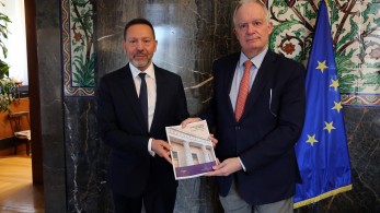 Τράπεζα της Ελλάδος: στον πρόεδρο της Βουλής η ενδιάμεση έκθεση για τη νομισματική πολιτική