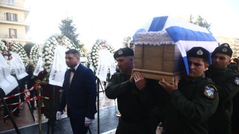 Σε κλίμα οδύνης η κηδεία του αστυνομικού Γιώργου Λυγγερίδη - Παρών ο πρωθυπουργός