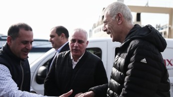 «Γεύματα αγάπης» για τους άστεγους του Πειραιά - Μώραλης: «Είναι μια δράση ανθρωπιάς»