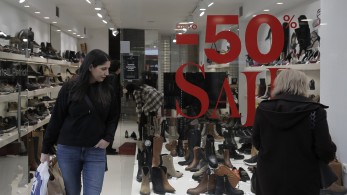 Χειμερινές εκπτώσεις 2024: ανοιχτά σήμερα τα καταστήματα - Τι ισχύει με τα σούπερ μάρκετ