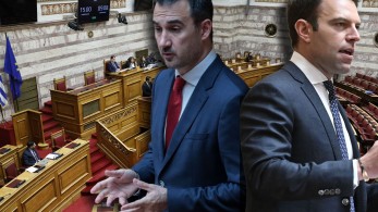 Πλάτη με πλάτη Κασσελάκης-Χαρίτσης σε εκδήλωση