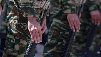 Το καλεντάρι των αυξήσεων για τους ένστολους - Πώς κερδίζουν 1,5 έως 2 μισθούς