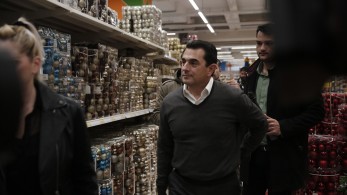 Προς νέα πρόστιμα στην αγορά - Σκρέκας: Υπάρχουν ευρήματα για παραπλανητικές εκπτώσεις Προς νέα πρόστιμα στην αγορά - Σκρέκας: Υπάρχουν ευρήματα για παραπλανητικές εκπτώσεις