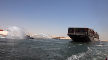 Νεκροί στα νερά του Σουέζ - Ναυάγιο με τουλάχιστον 4 θύματα