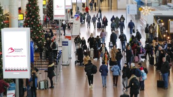 Βρυξέλλες: απροειδοποίητη στάση εργασίας εναέριων ελεγκτών - Χάος στο αεροδρόμιο