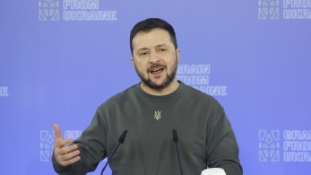 Ζελένσκι στην G7: Ο Πούτιν υπολογίζει στην «κατάρρευση» της δυτικής στήριξης στην Ουκρανία