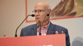 Γεράσιμος Παπαδόπουλος από Ιαπωνία: Ένα λεπτό πριν τον σεισμό λάβαμε όλοι SMS στο κινητό