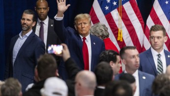 ΗΠΑ: o Τραμπ καλεί τον Μπάιντεν σε τηλεοπτικά ντιμπέιτ «οπουδήποτε, οποτεδήποτε»