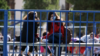 Έμπρακτη στήριξη της οικογένειας πριν είναι αργά Έμπρακτη στήριξη της οικογένειας πριν είναι αργά