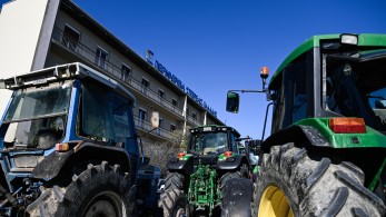 Μιχάλης Δεμερτζής στο «Μανιφέστο»: κακές συνήθειες που πρέπει να κόψουμε