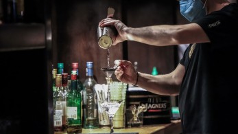 Καμπανάκι ΠΟΥ Ευρώπης για αλκοόλ και άτμισμα από εφήβους - Ο ρόλος του κορωνοϊού Καμπανάκι ΠΟΥ Ευρώπης για αλκοόλ και άτμισμα από εφήβους - Ο ρόλος του κορωνοϊού
