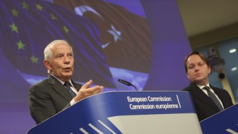 Ευρωπαϊκή Επιτροπή: Μας ενδιαφέρει η υλοποίηση της ηλεκτρικής διασύνδεσης Ελλάδας-Αιγύπτου