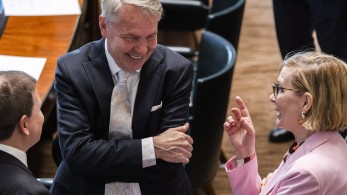 Φινλανδία - εκλογές: ο συντηρητικός πρώην πρωθυπουργός Αλεξάντερ Σταμπ και ο Πέκα Χάαβιστο θα είναι στον δεύτερο γύρο