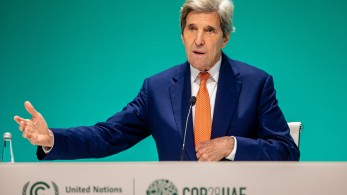 ΗΠΑ: έφυγε από τη θέση του ειδικού απεσταλμένου για το κλίμα ο Τζον Κέρι