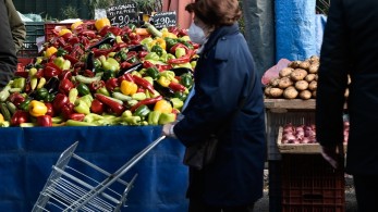 Από 1η Μαρτίου POS και ταμειακές μηχανές στις λαϊκές αγορές