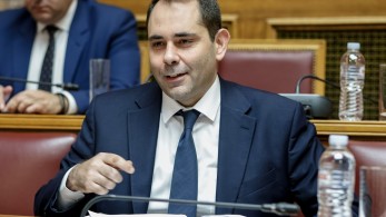 Βουλή - Πετραλιάς: Στρατηγική κυβερνητική επιλογή η ένταξη του «Ελ. Βενιζέλος» στο Χρηματιστήριο