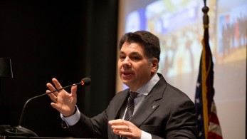 Τζορτζ Τσούνης: Πιο κοντά από ποτέ Ελλάδα και ΗΠΑ