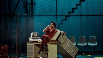 Σάκος γεμάτος από βία