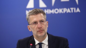 Άκης Σκέρτσος για ψήφισμα Ευρωκοινοβουλίου: Ανθελληνικό «θεατρικό έργο» που δεν «κόβει» εισιτήρια