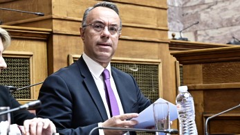 Τηλεφωνική επικοινωνία Σταϊκούρα-Σαλβίνι - Στο επίκεντρο η συνεργασία των δύο χωρών στις Μεταφορές