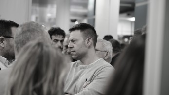 Χυδαίες εκφράσεις Κασσελάκη κατά Αχιλλέα Μπέου σε διάλογο με πολίτες