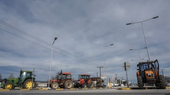 Αποχώρησαν από τα μπλόκα οι αγρότες των παρακάρλιων περιοχών