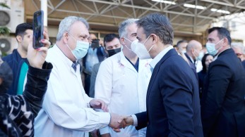 Επίσκεψη Μητσοτάκη στο Τζάνειο - «Όραμα για ποιοτικές υποδομές στο νέο σύστημα υγείας»
