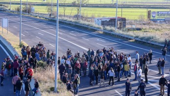 Αγρότες: αποκλεισμός δρόμων σε Αλμυρό και Στεφανοβίκειο