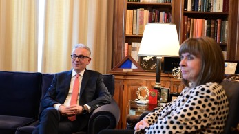 Τι συζητήθηκε στη συνάντηση Σακελλαροπούλου - Ρουσόπουλου