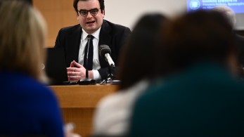 Πιερρακάκης: Η διεθνοποίηση της τριτοβάθμιας εκπαίδευσης στον πυρήνα του νομοσχεδίου