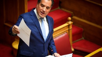 Γεωργιάδης: «Όχι, ο Καραμανλής δεν είναι δολοφόνος, δεν έχει ποινικές ευθύνες για τα Τέμπη»