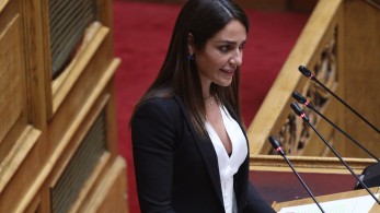 Δόμνα Μιχαηλίδου: Κατώτατος μισθός πάνω από 800 ευρώ από 1ης Απριλίου