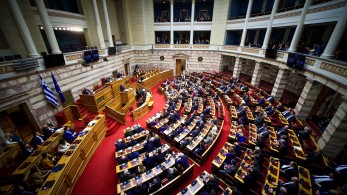 Βουλή: live η β' πράξη της πολιτικής σύγκρουσης για τον ΟΠΕΚΕΠΕ Βουλή: live η β' πράξη της πολιτικής σύγκρουσης για τον ΟΠΕΚΕΠΕ