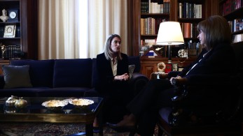 Σακελλαροπούλου σε Μέτσολα: Καθήκον μας η συμμετοχή στη διαμόρφωση του ευρωπαϊκού μέλλοντος