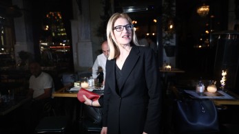 Αυγέρη: Ή ο ΣΥΡΙΖΑ ή κανένας δεν θα κερδίσει τον Μητσοτάκη