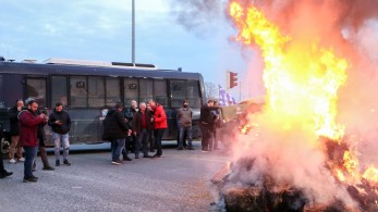 Νέα μπλόκα από αγρότες σε Βοιωτία, Καρδίτσα, Πλατύκαμπο και Στεφανοβίκειο