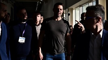 Περιπέτεια στον αέρα για Κασσελάκη - Δεν έφτασε ποτέ στη Ρόδο