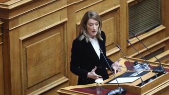 Ρομπέρτα  Μέτσολα: Βασίζομαι στον ελληνικό λαό να συμμετάσχει στις ευρωεκλογές της 9ης Ιουνίου