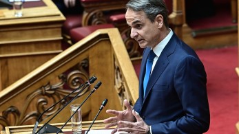 Politico: ενισχυμένος ο Μητσοτάκης από την προοδευτική στροφή με τον γάμο των ομόφυλων Politico: ενισχυμένος ο Μητσοτάκης από την προοδευτική στροφή με τον γάμο των ομόφυλων