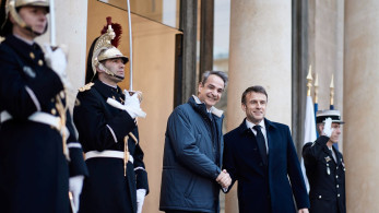 Η Ελλάδα πληρώνει πρόωρα τη Γαλλία - γαλλικά ΜΜΕ κριτικάρουν Μακρόν