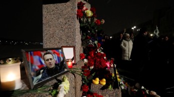 Αυγή: σοκαριστικό δημοσίευμα με τίτλο «Ο τυχαίος θάνατος του Αλεξέι Ναβάλνι»