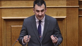 Βραβείο για την καπηλεία και εύσημα για τον όγκο Βραβείο για την καπηλεία και εύσημα για τον όγκο