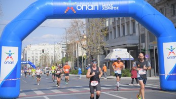 Τι 30, τι 40, τι 80 – Ο 12ος Ημιμαραθώνιος της Αθήνας ήταν μια γιορτή για όλες τις ηλικίες