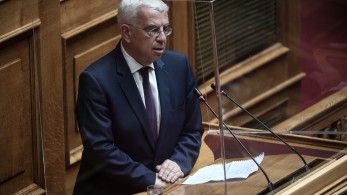 Νεολαία «Χρυσής Αυγής»: απειλές στον Στράτο Σιμόπουλο για το «ναι» στον γάμο ομόφυλων ζευγαριών Νεολαία «Χρυσής Αυγής»: απειλές στον Στράτο Σιμόπουλο για το «ναι» στον γάμο ομόφυλων ζευγαριών
