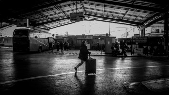 Πυροβολισμοί στο ΚΤΕΛ Κηφισού: σταθερή η κατάσταση του τραυματία