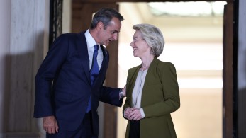 Φον ντερ Λάιεν για Μητσοτάκη: Είμαστε περήφανοι - Επανέφερε την Ελλάδα στον δρόμο της επιτυχίας