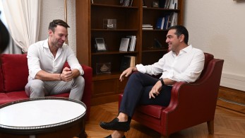 Τσίπρας-Κασσελάκης: χάσμα αβυσσαλέο