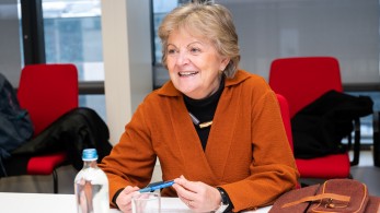 Στην Πελοπόννησο η Ευρωπαία επίτροπος Φερέιρα - Συνάντηση με Χατζηδάκη